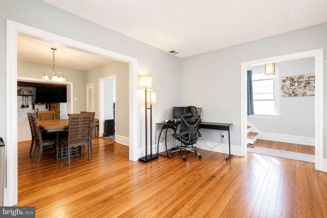 2471 RADCLIFFE AVE, Abington, PA 19001