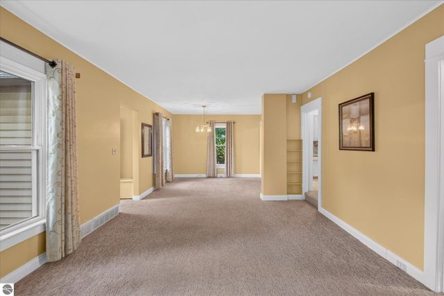 804 N River Avenue, Alma, MI 48801