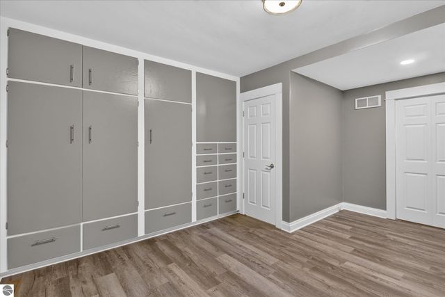 804 N River Avenue, Alma, MI 48801