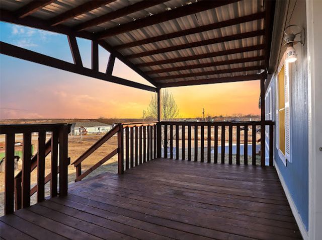 6104 Hawk Court, Joshua, TX 76058