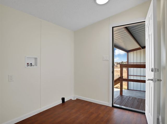 6104 Hawk Court, Joshua, TX 76058