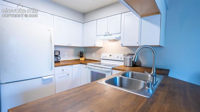 3575 Queen Anne Way, Colorado Springs, CO 80917