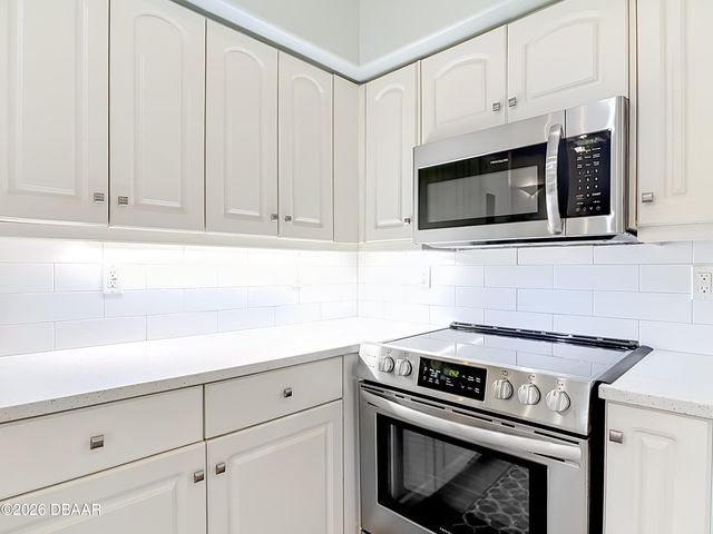 10 Acclaim At Lionspaw, Daytona Beach, FL 32124