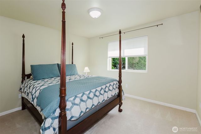 1568 Puget Drive E, Port Orchard, WA 98366