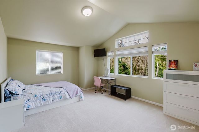 1568 Puget Drive E, Port Orchard, WA 98366