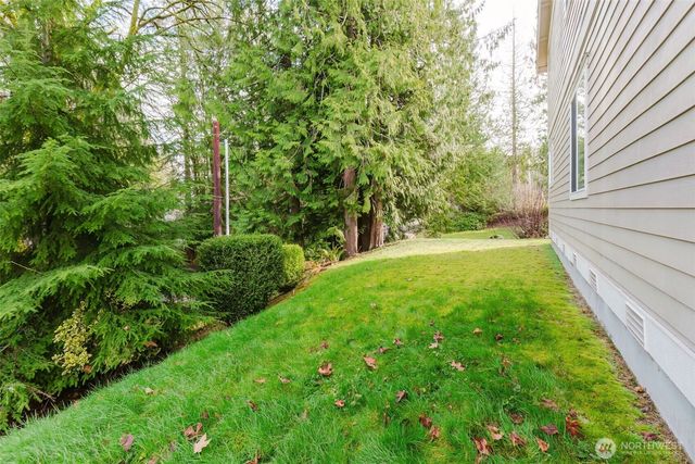 1568 Puget Drive E, Port Orchard, WA 98366