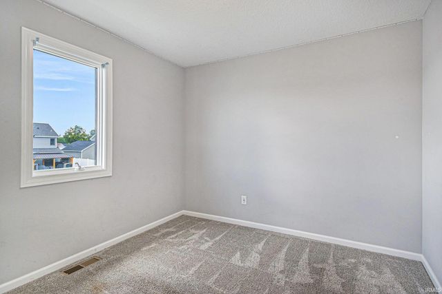 18329 Saker Court, New Paris, IN 46553