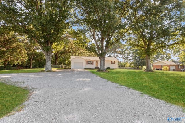21498 Alabama Highway 99, Athens, AL 35614