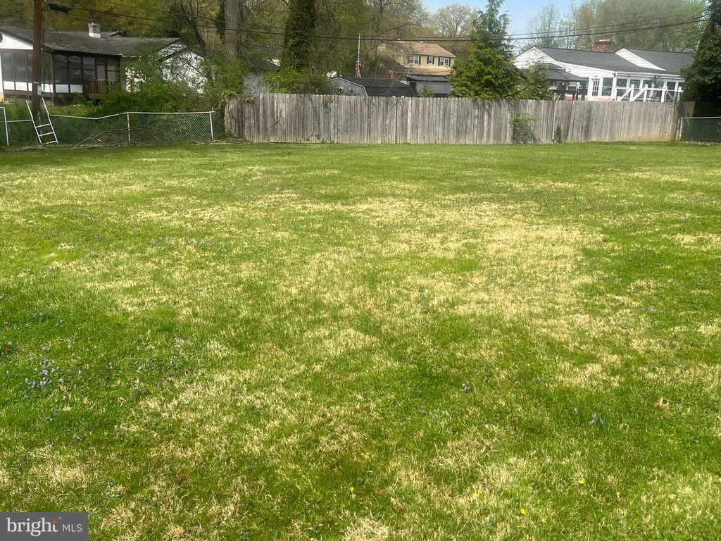 Image 4 of property listing at 155 CASIMIR, New Castle, DE 19720