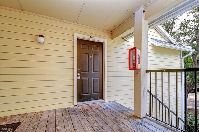 8723 FANCY FINCH DRIVE 201, Tampa, FL 33614