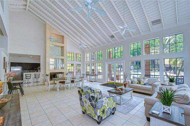 8723 FANCY FINCH DRIVE 201, Tampa, FL 33614