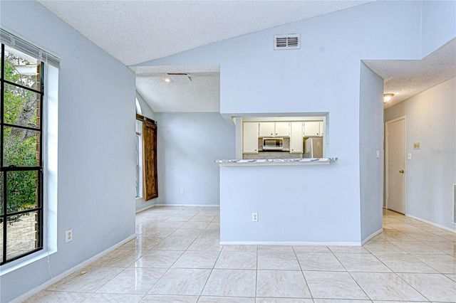 8723 FANCY FINCH DRIVE 201, Tampa, FL 33614