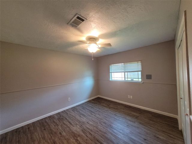 9843 Mill Shadow Drive, Houston, TX 77070