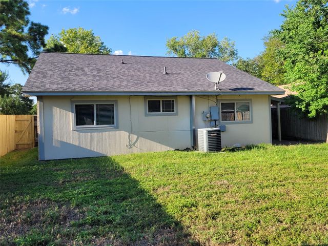 9843 Mill Shadow Drive, Houston, TX 77070