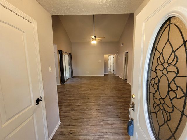 9843 Mill Shadow Drive, Houston, TX 77070