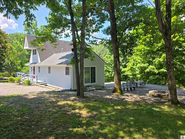 1405 Goose Hollow, Cadiz, KY 42211