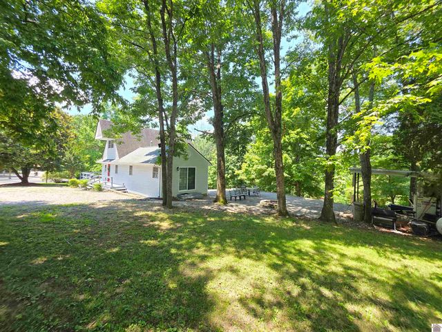 1405 Goose Hollow, Cadiz, KY 42211