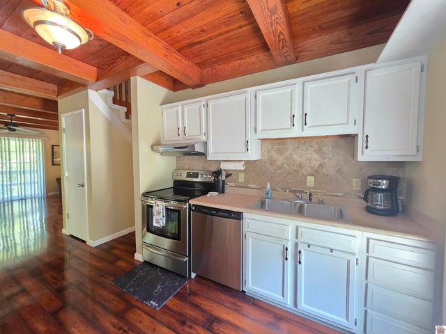 1405 Goose Hollow, Cadiz, KY 42211