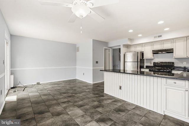 34 MILLARD CT, Sterling, VA 20165
