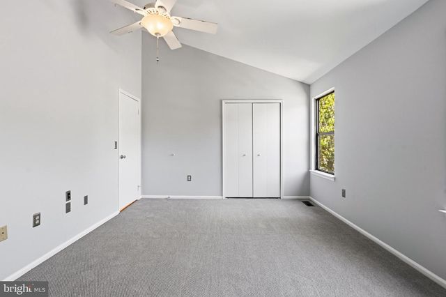 34 MILLARD CT, Sterling, VA 20165