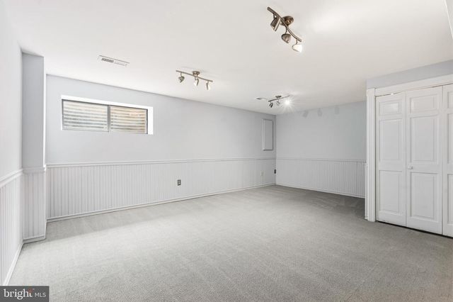 34 MILLARD CT, Sterling, VA 20165