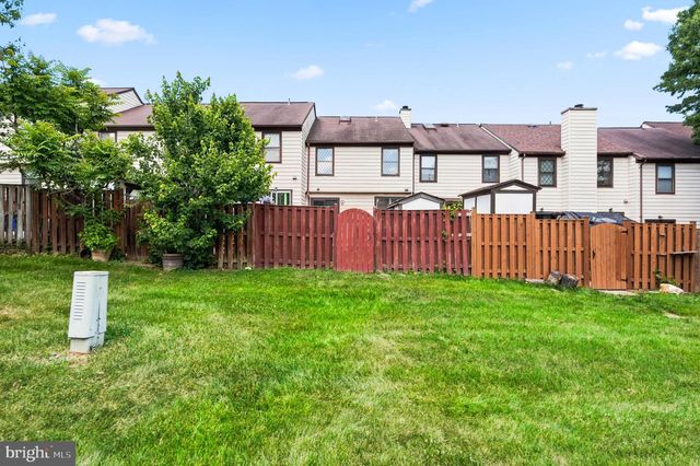 34 MILLARD CT, Sterling, VA 20165