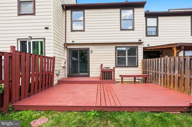 34 MILLARD CT, Sterling, VA 20165