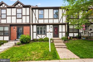 34 MILLARD CT, Sterling, VA 20165