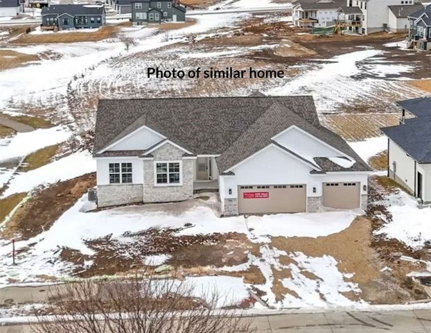 7408 Country Ridge Drive NW, Cedar Rapids, IA 52405