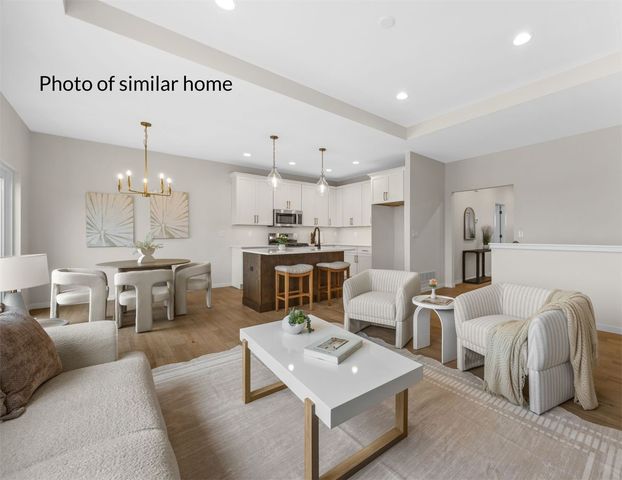 7408 Country Ridge Drive NW, Cedar Rapids, IA 52405