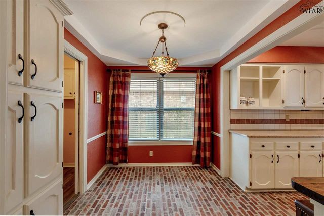 2733 SHEPHERDS GLEN, Wichita Falls, TX 76308