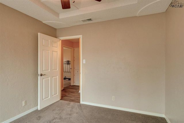 2733 SHEPHERDS GLEN, Wichita Falls, TX 76308