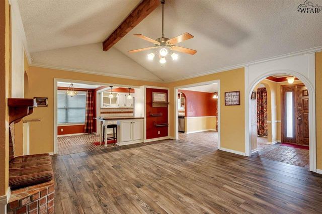 2733 SHEPHERDS GLEN, Wichita Falls, TX 76308