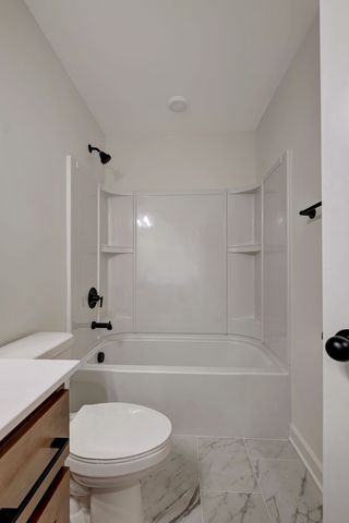 510 Mantes Aly, Hendersonville, TN 37075