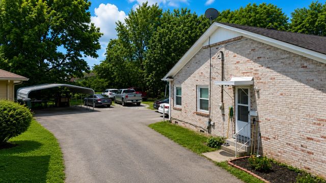 115 Debus St, Lawrenceburg, TN 38464