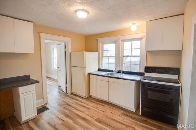 3311 Sherman Street, Alton, IL 62002