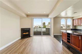 11218 Camarillo Street 402, North Hollywood, CA 91602