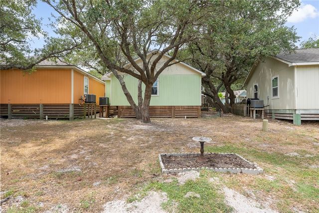 5481 Highway 35 N 12, Rockport, TX 78382