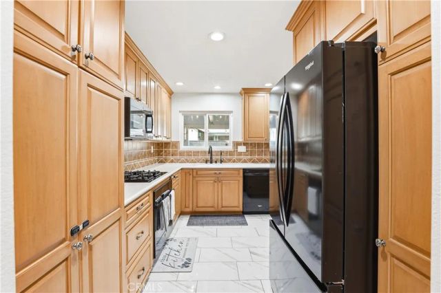 1758 N Widdows, Orange, CA 92865