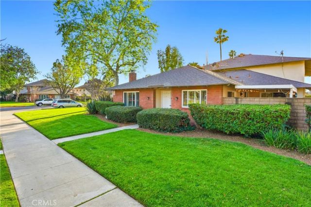 1758 N Widdows, Orange, CA 92865