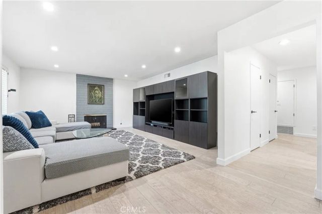 1758 N Widdows, Orange, CA 92865