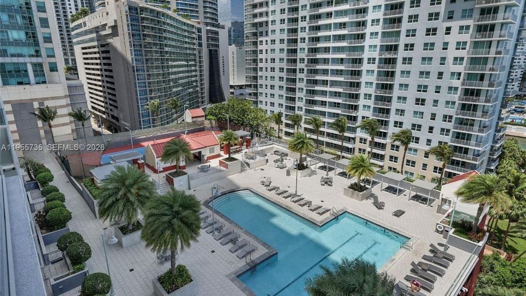 1155 Brickell Bay Dr 1006, Miami, FL 33131