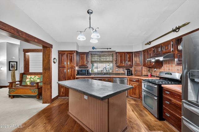 21518 W NARRAMORE Road, Buckeye, AZ 85326