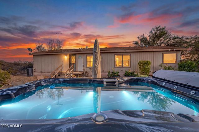 21518 W NARRAMORE Road, Buckeye, AZ 85326