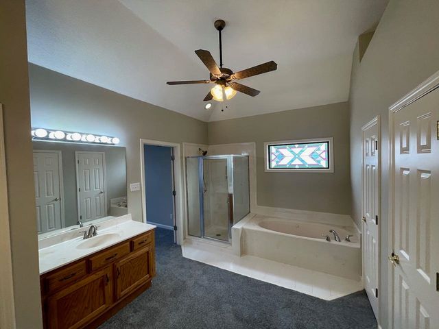 30 HARBOR OAKS CV, Oakland, TN 38060