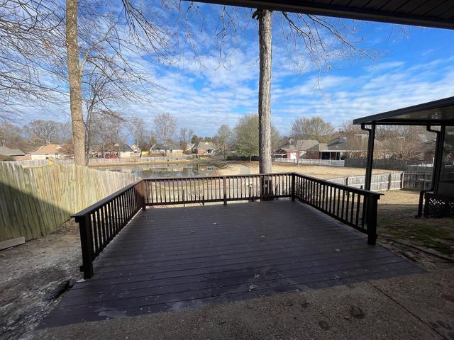 30 HARBOR OAKS CV, Oakland, TN 38060