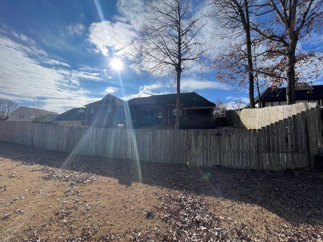 30 HARBOR OAKS CV, Oakland, TN 38060