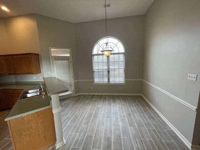 30 HARBOR OAKS CV, Oakland, TN 38060