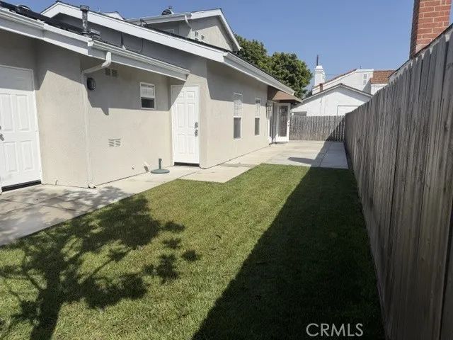 165 E Wilson B, Costa Mesa, CA 92627