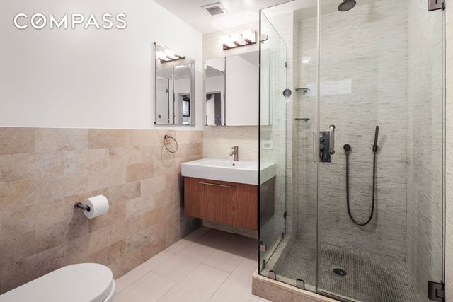 23 E 10th St Apt 4G, New York City, NY 10003